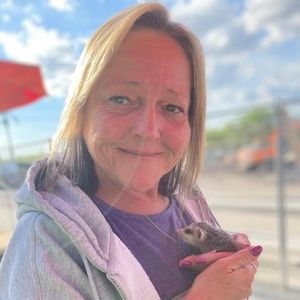 Meet your Posher, Becky